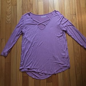 Crisp Cross Quarter Sleeve Top 💜
